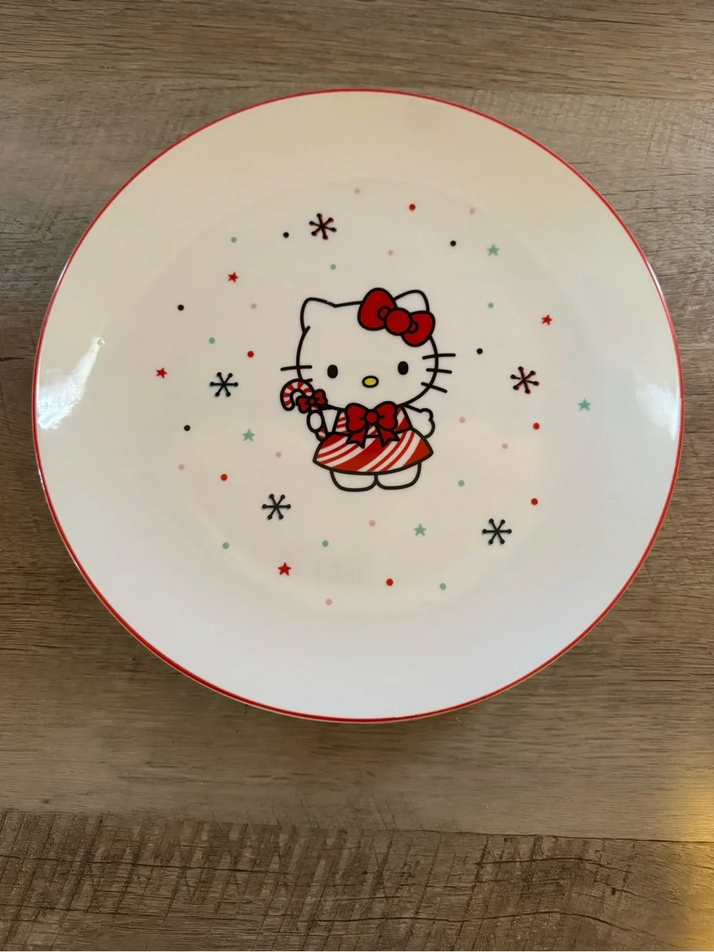 Sanrio Hello Kitty Christmas Candy Cane Dinner Plate (Set of 4)